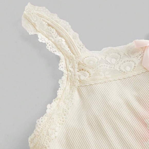 Crop Top - Picture 4 of 4